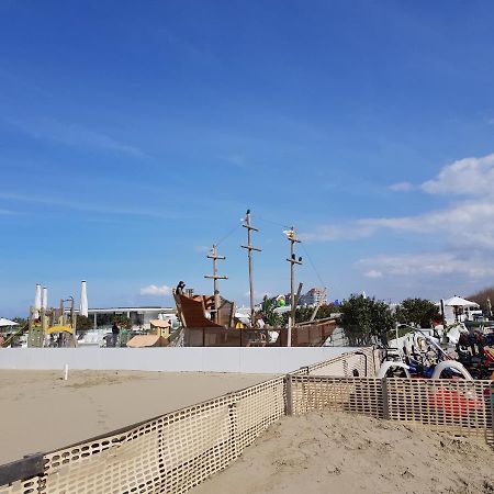 Nieuw App Met Tuin En Terras, Gratis Parking, Aan Zee, Vlakbij Brugge Apartment Duinbergen Ngoại thất bức ảnh